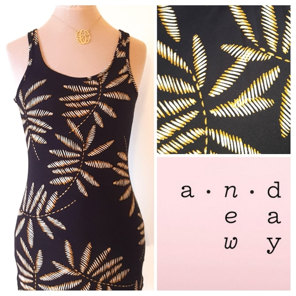 New! Tropical Tank Top - Picture 1 of 5